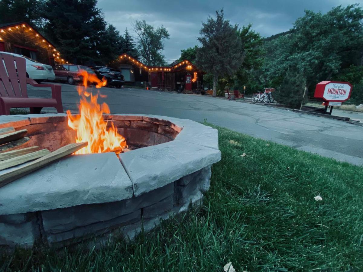 Foot Of The Mountain Motel Boulder Extérieur photo